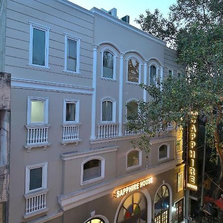 Hotel Sapphire House - 3 Mins Walk From Metro And 5 Mins From Rail Station New Delhi Eksteriør billede